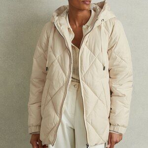 REISS Thea Diamond Quilted Puffer Parka in Cream